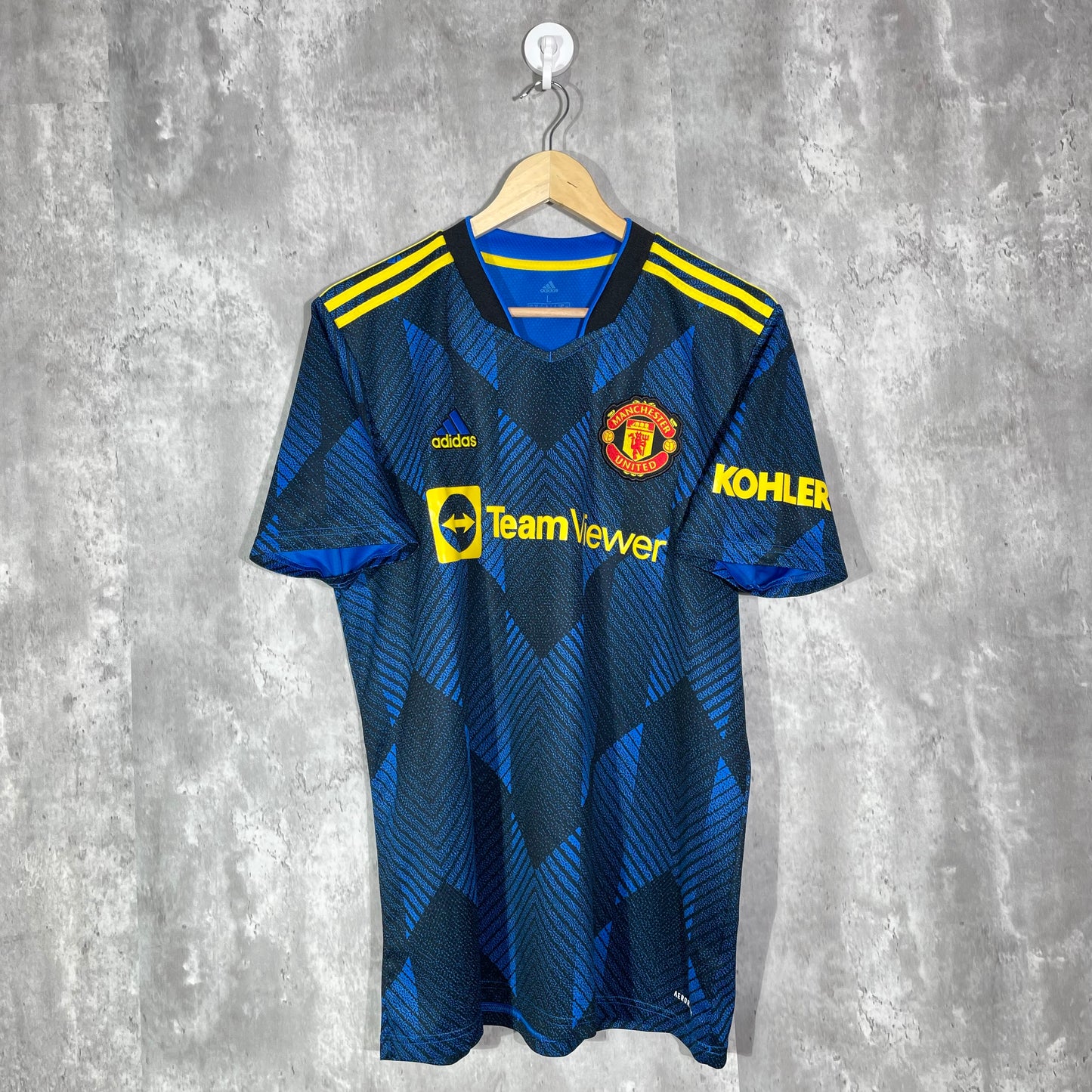 Manchester United 2021/22 Third Shirt - Large