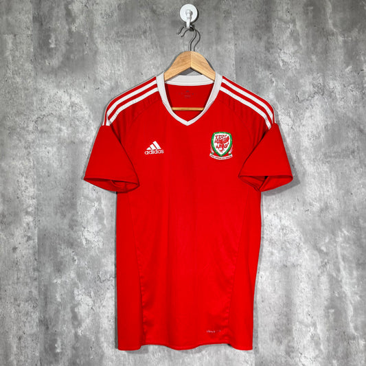 Wales 2016-18 Home Shirt - Medium