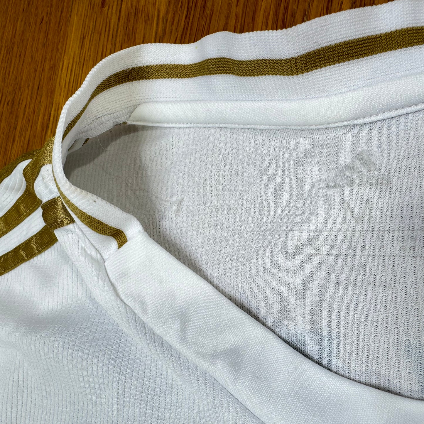 Real Madrid 2019/20 Home Shirt Hazard #7 - Medium