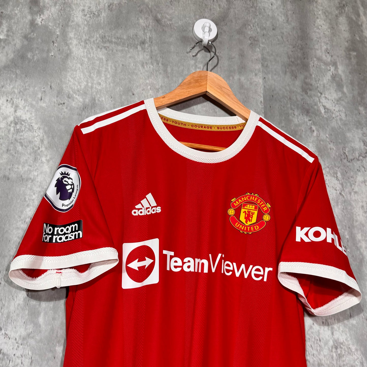 2021/22 Manchester United Home Authentic Shirt Ronaldo #7 - Large