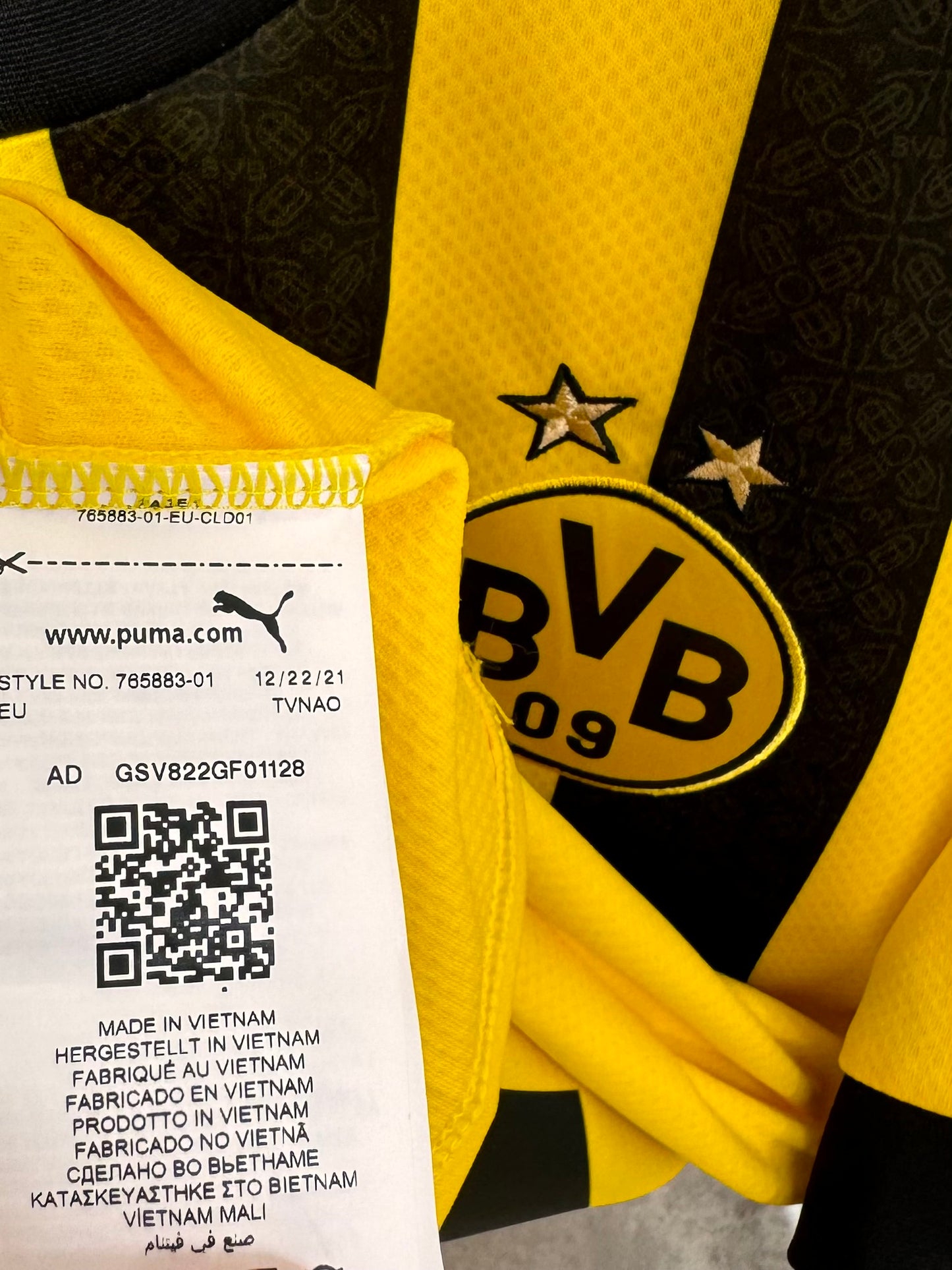 Borussia Dortmund 2022/23 Home Shirt Bellingham #22 - Medium