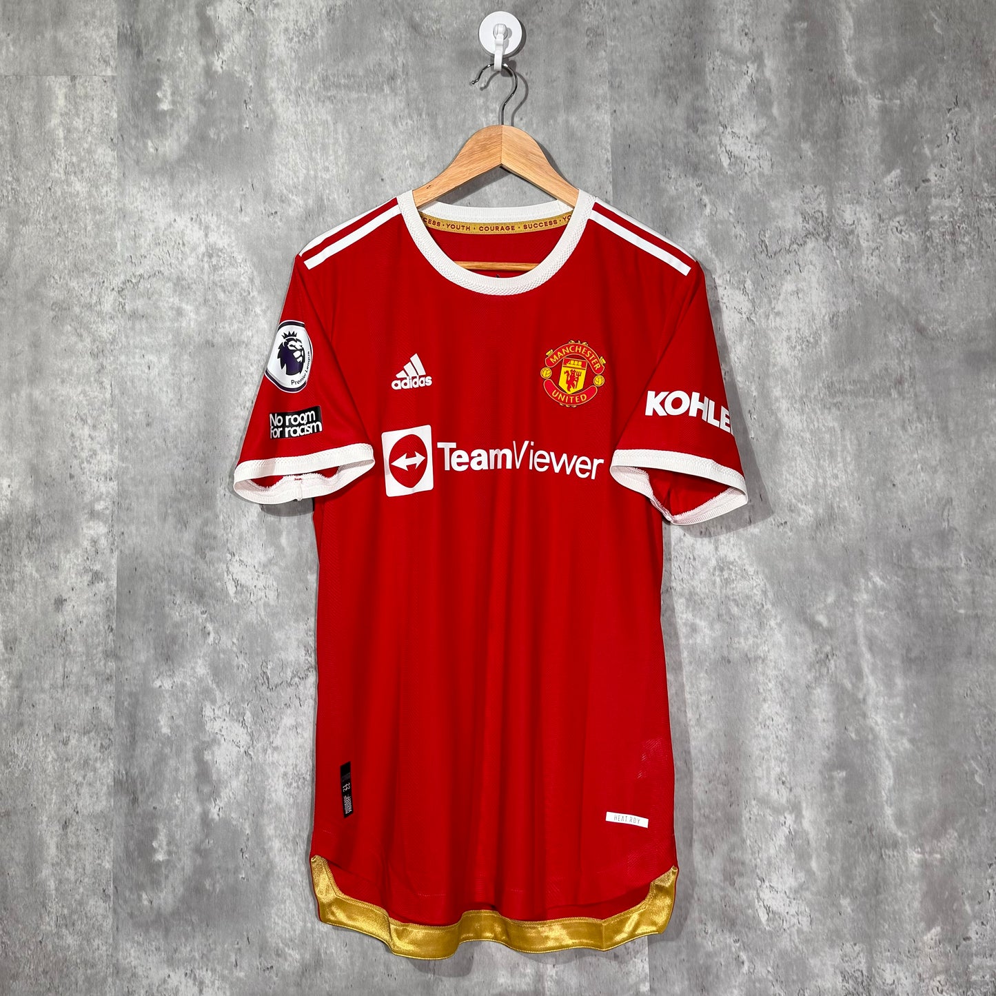 2021/22 Manchester United Home Authentic Shirt Ronaldo #7 - Large