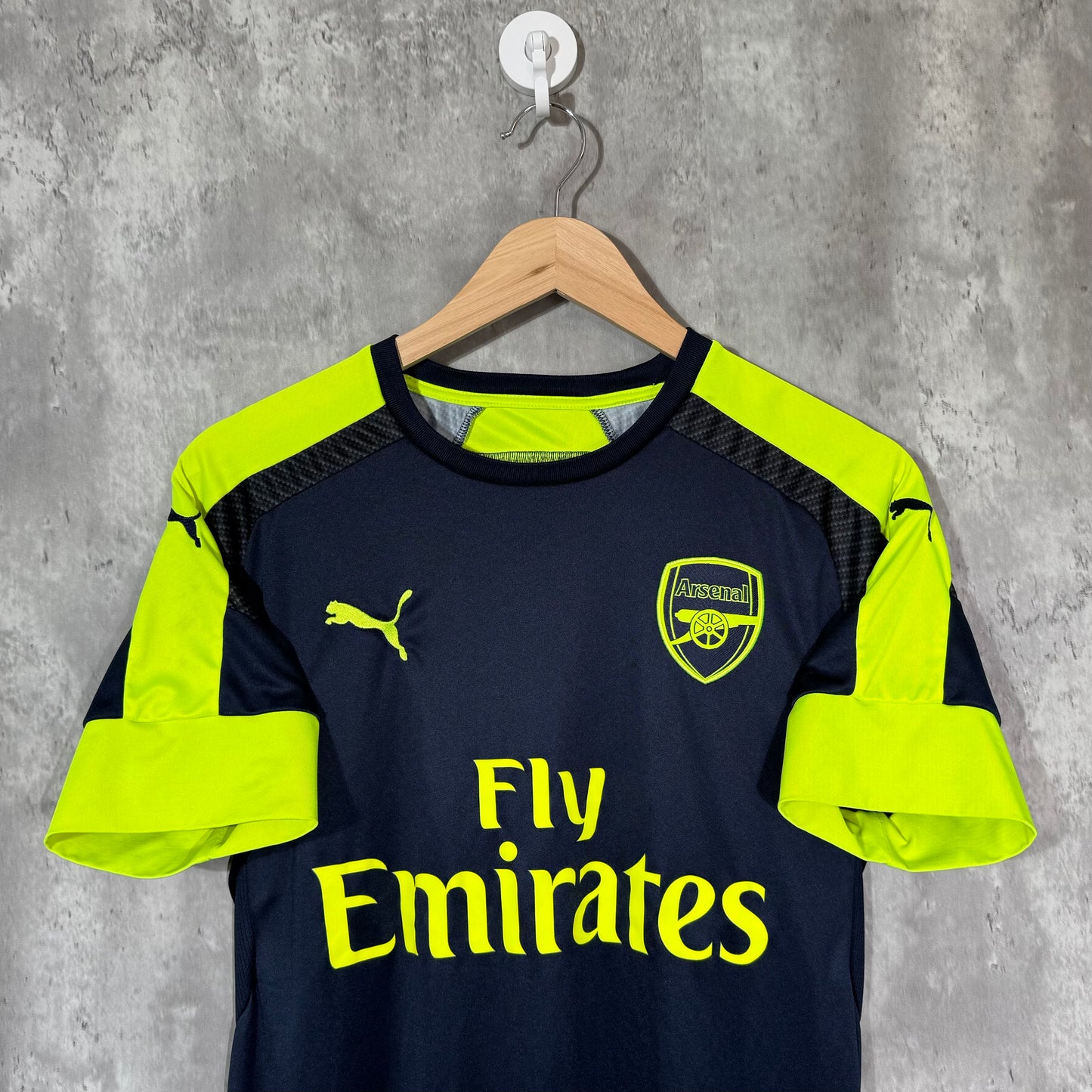 Arsenal 2016/17 Third Shirt - Large
