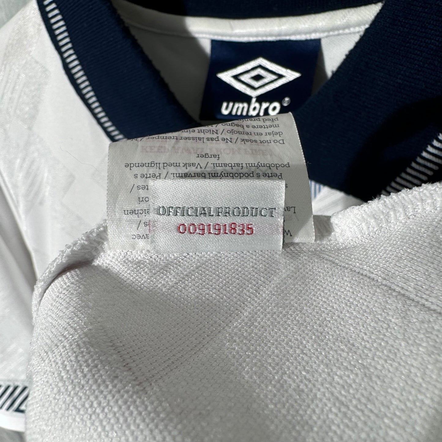 England 1990-1992 Home shirt- small
