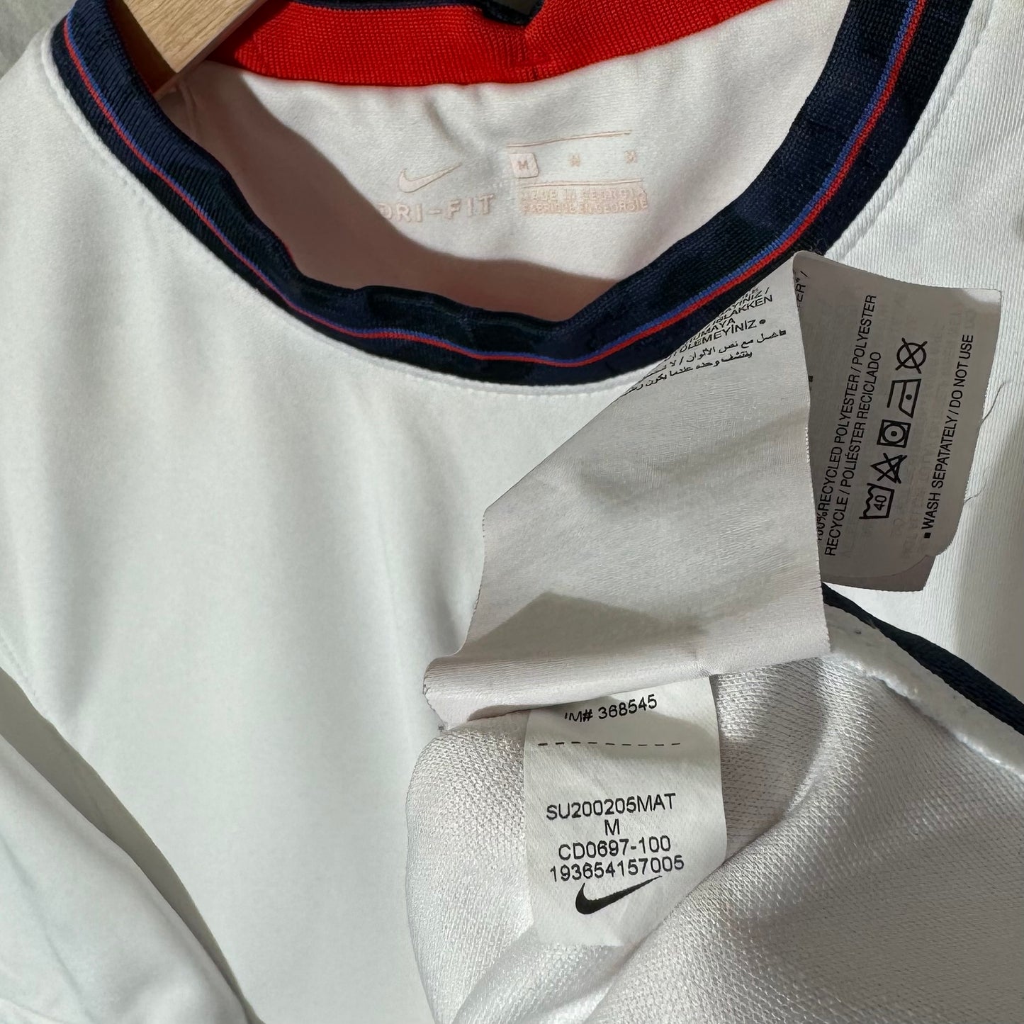 England 2020 Home Shirt Kane #9 - Medium