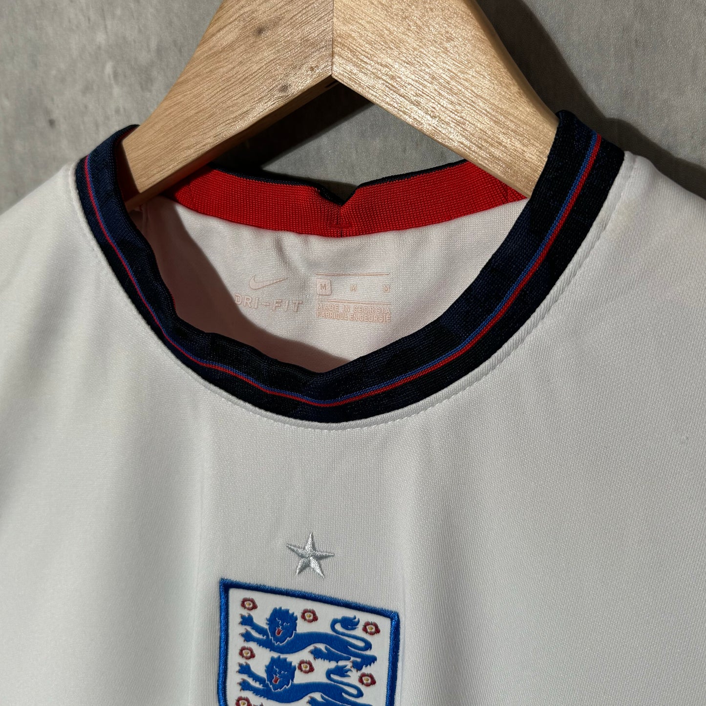England 2020 Home Shirt Kane #9 - Medium