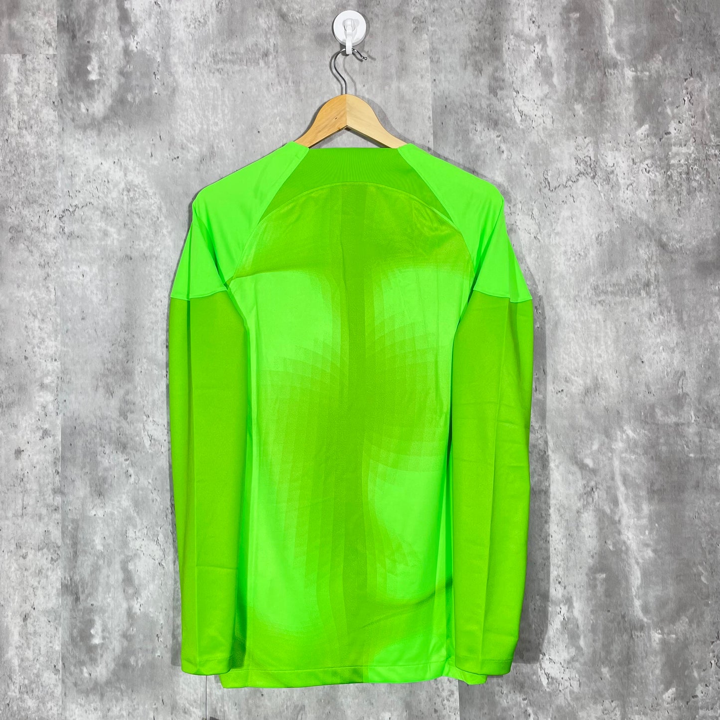 PSG 2022/23 Goalkeeper Shirt BNWT - Multiple Sizes