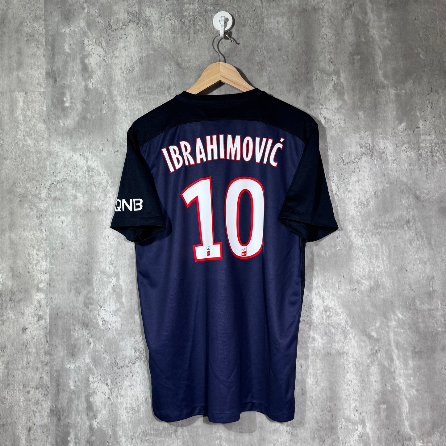 PSG 2015/16 Home Shirt Ibrahimovic #10 - Large