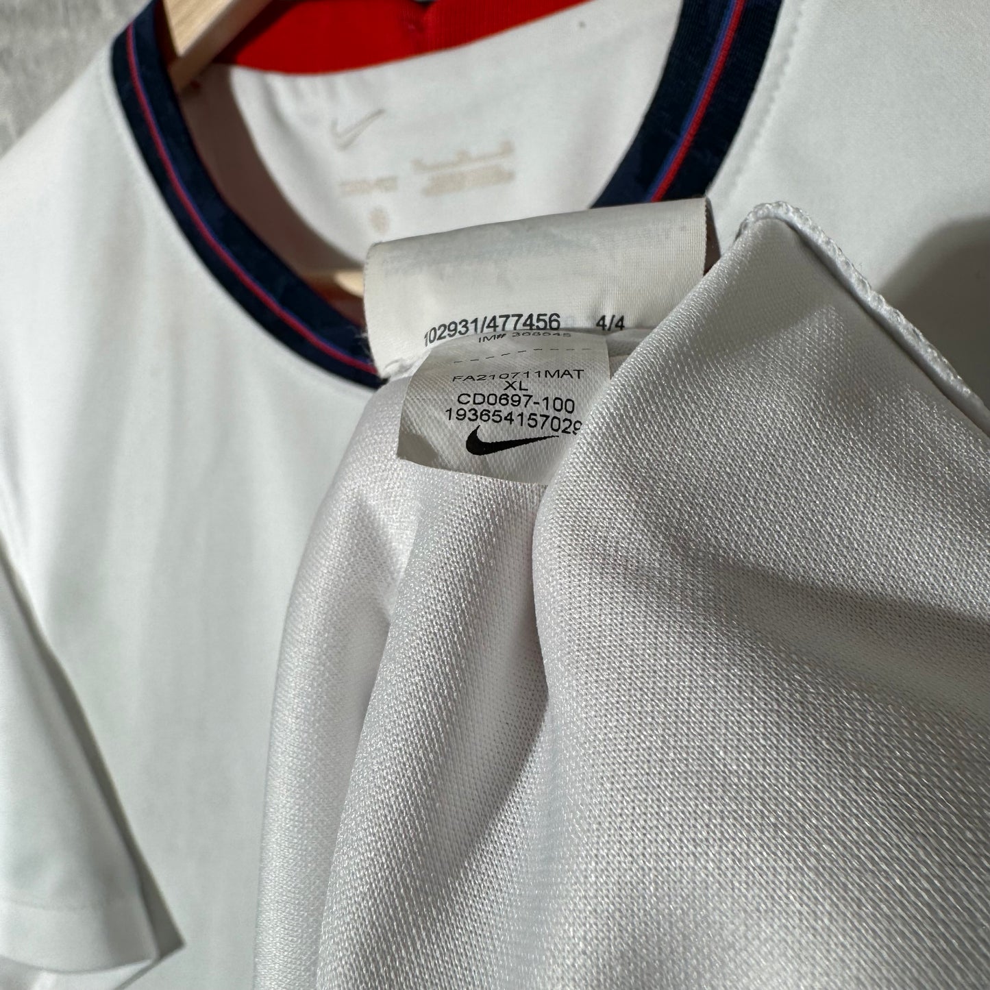 England 2020 Home Shirt Kane #9 - XL