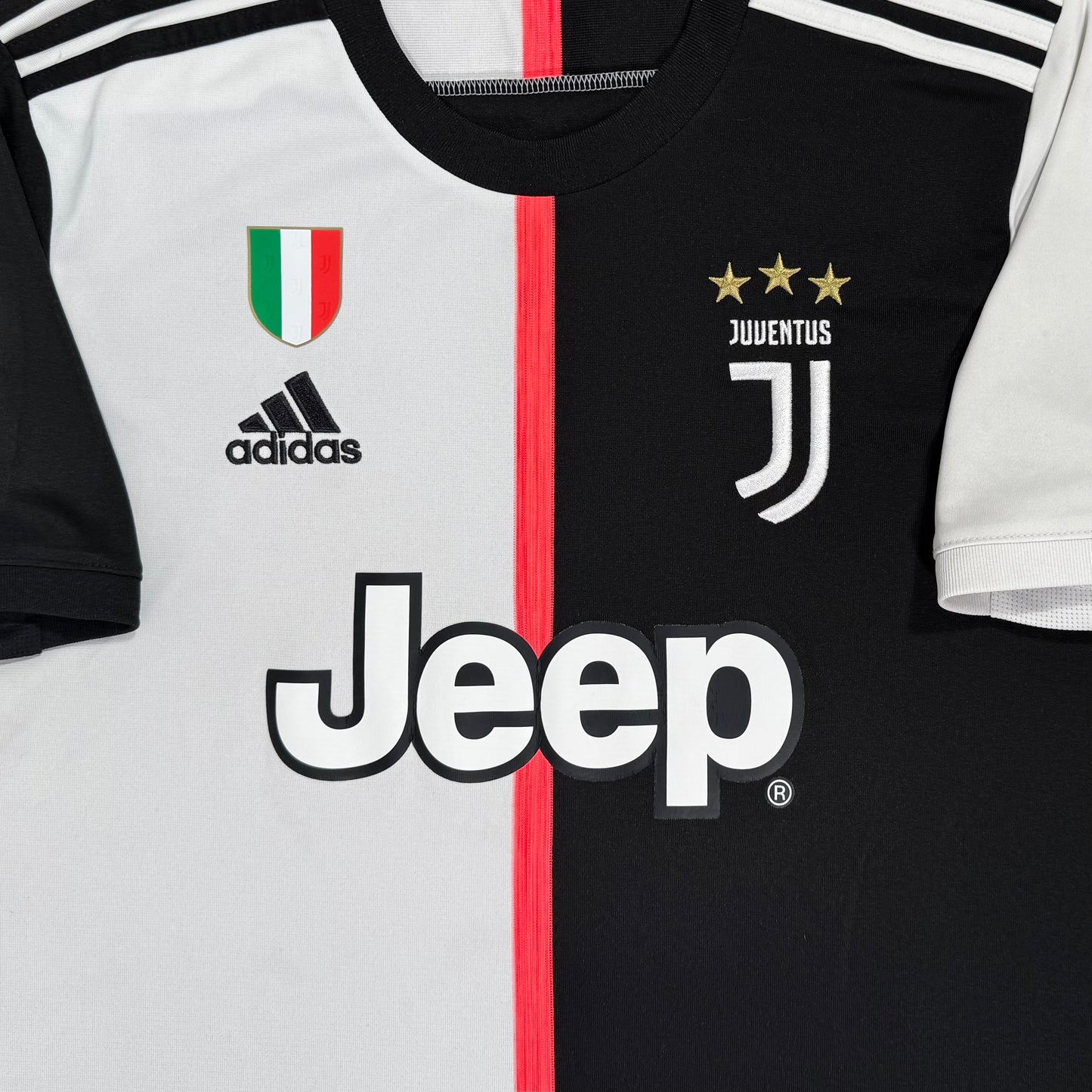 Juventus 2019/20 Home Ronaldo #7 - Medium