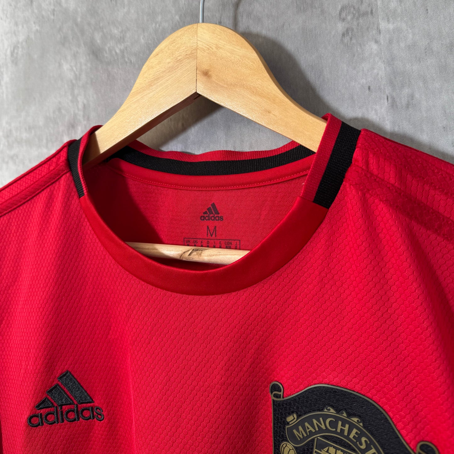 Manchester United Home 2019/20 James #21 - Medium