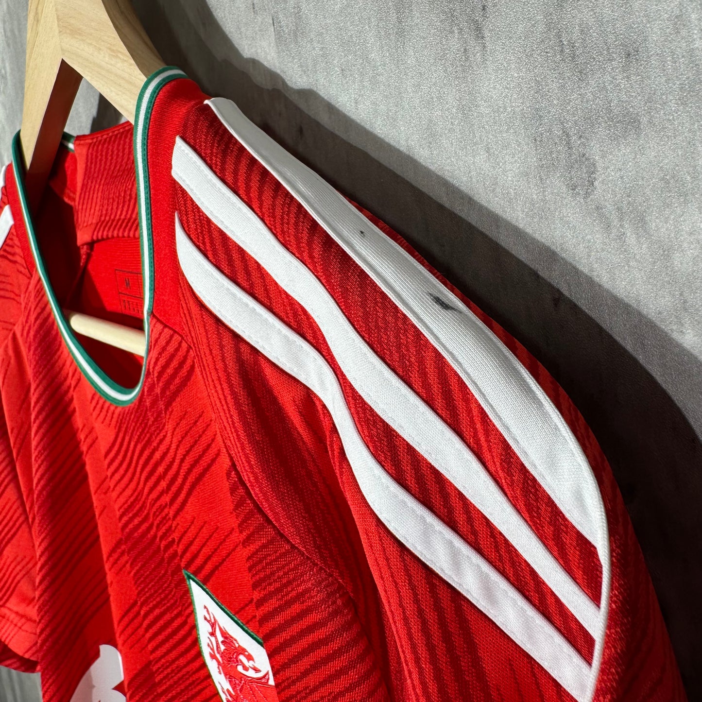 Wales 2022 Home Shirt Bale #11 - Medium