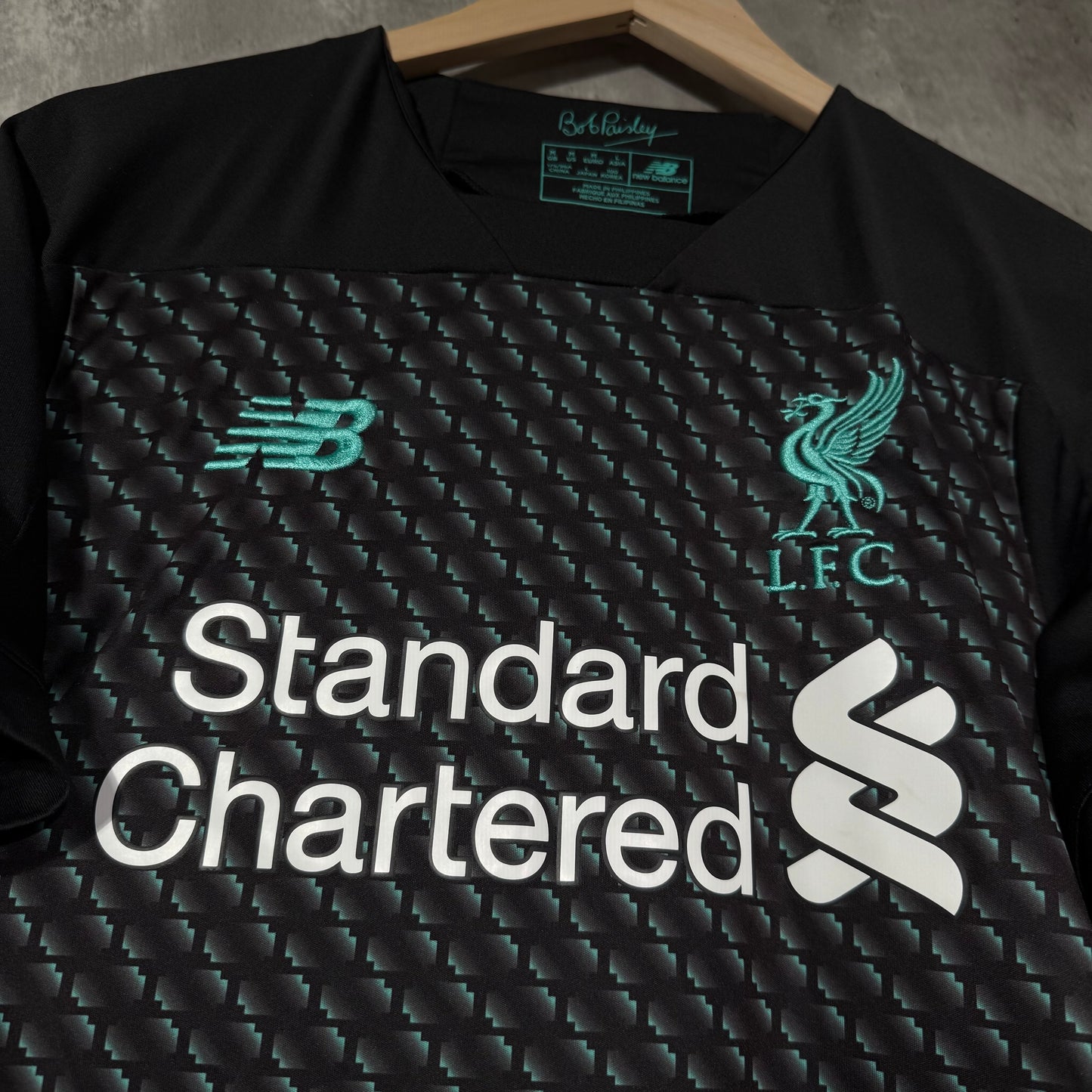 Liverpool 2019/20 Third Shirt - Medium