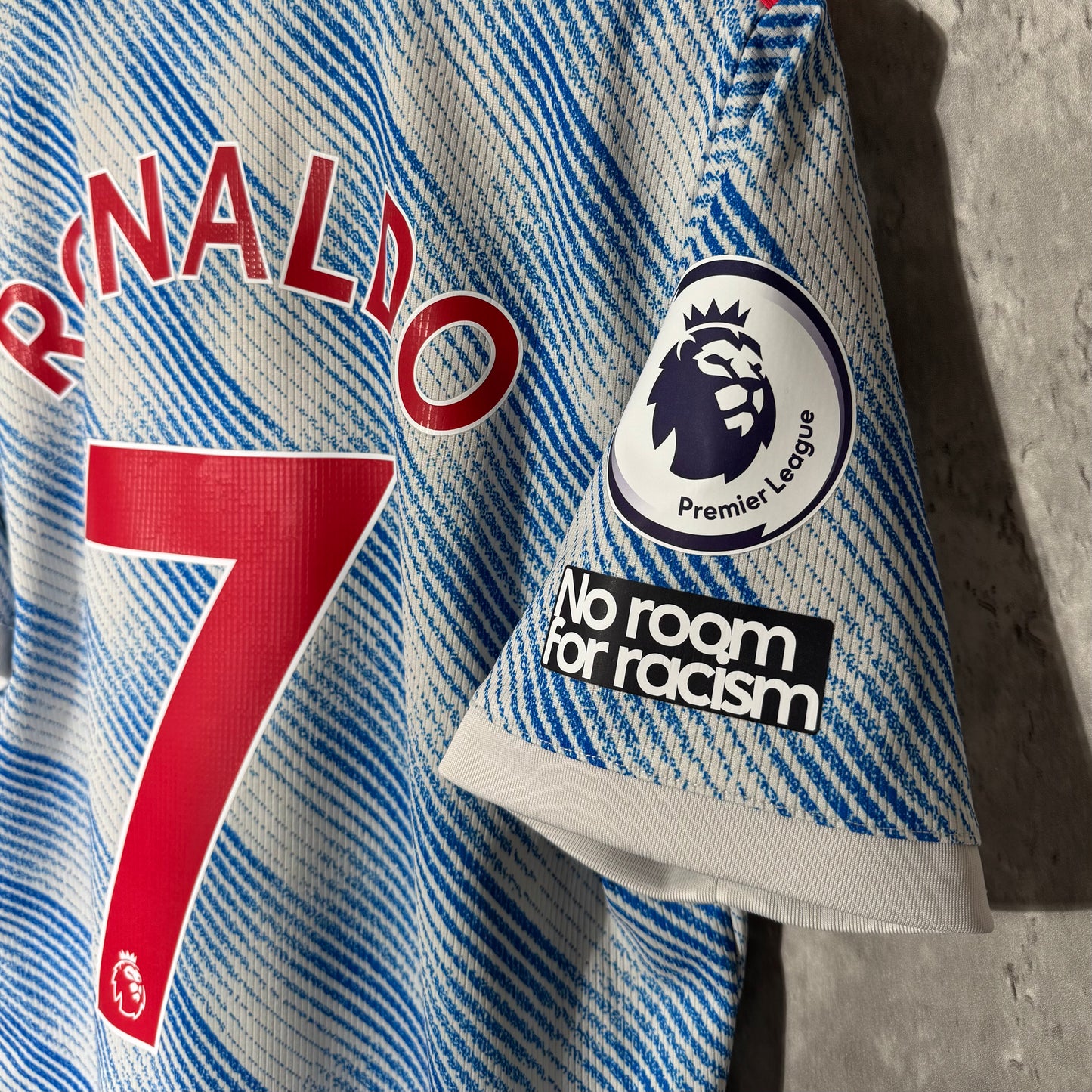 Manchester United 2021/22 Away Shirt Ronaldo #7 - Medium