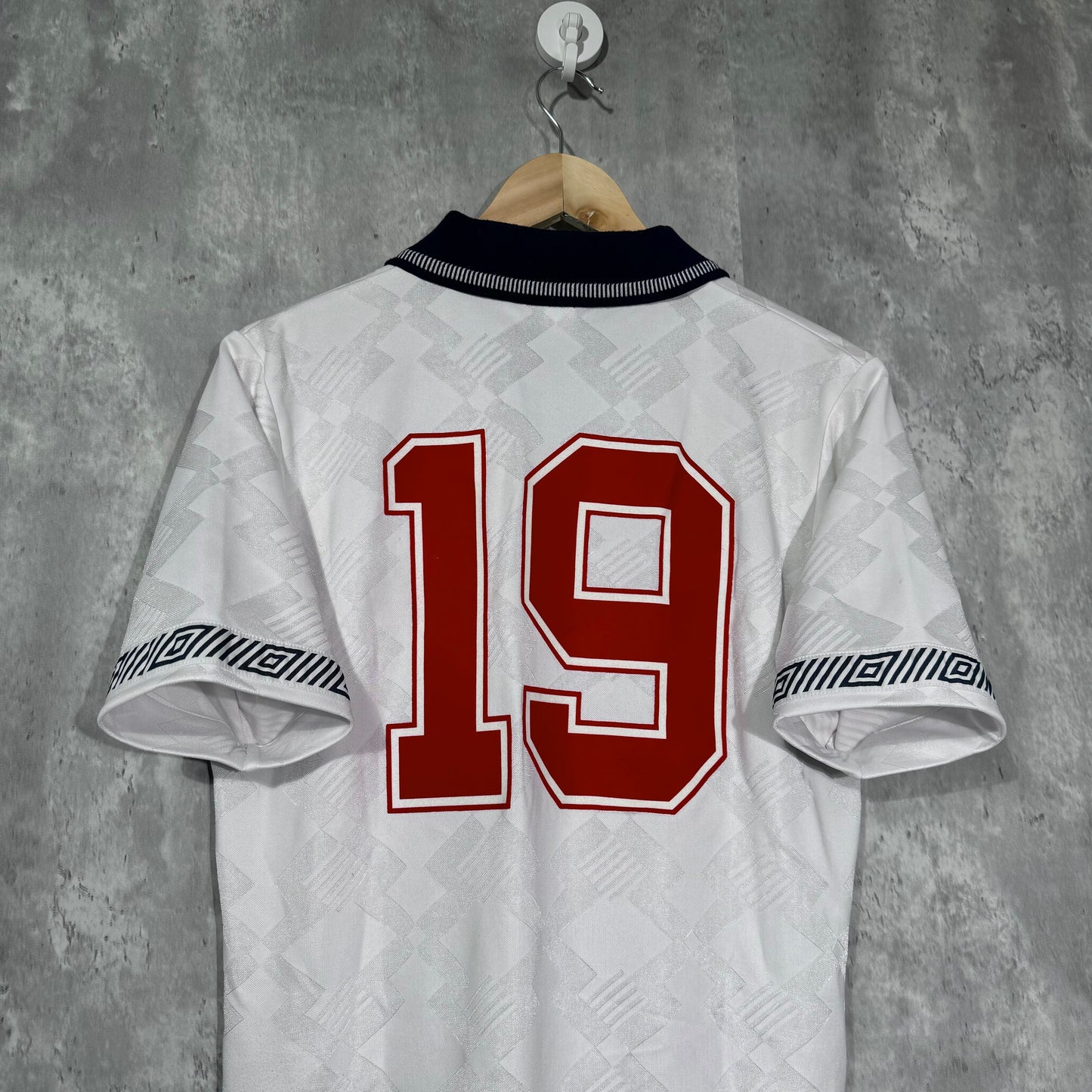 England 1990-1992 Home shirt- small