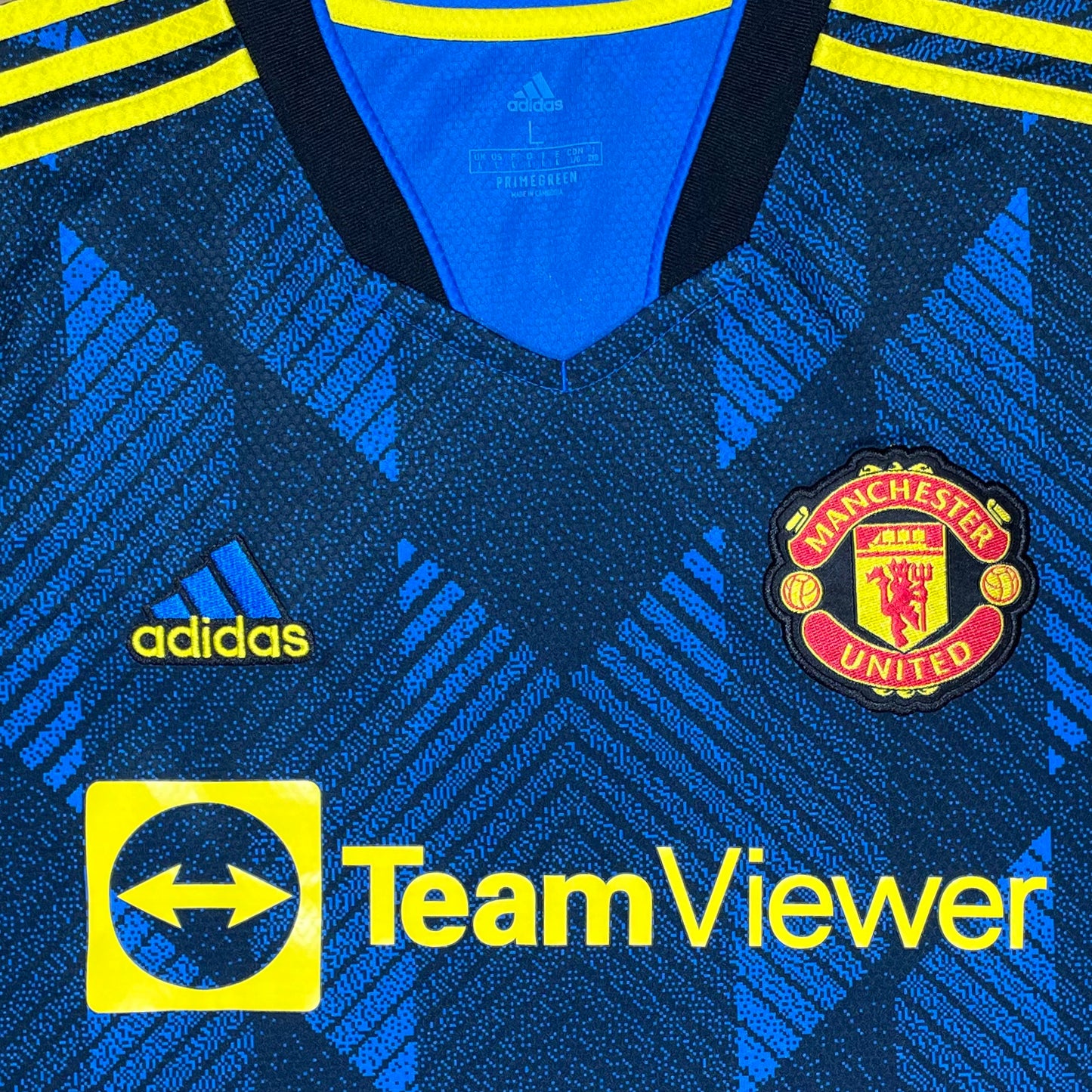 Manchester United 2021/22 Third Shirt - Large