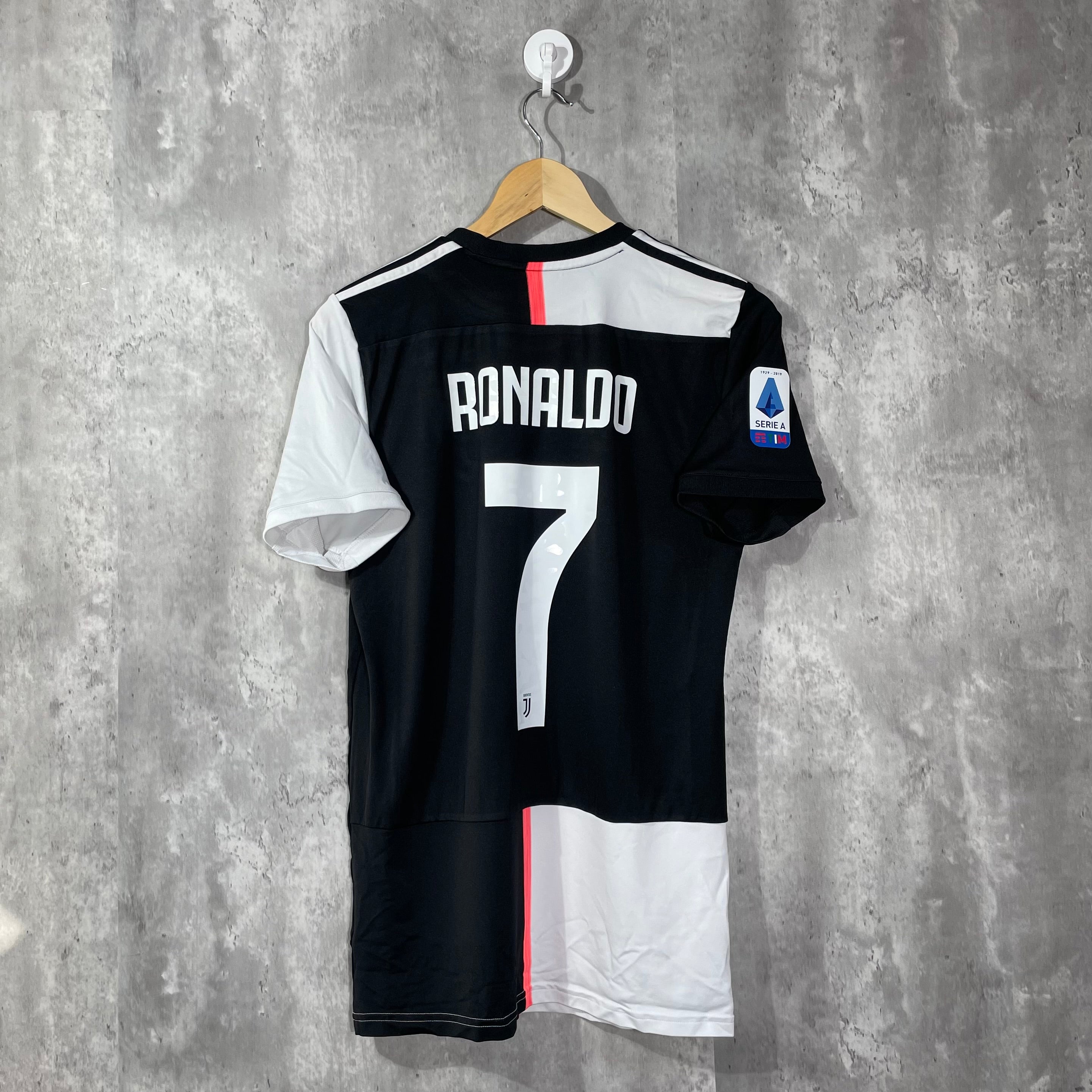 Adidas Juventus Home outlets 2019 Ronaldo 7 youth medium