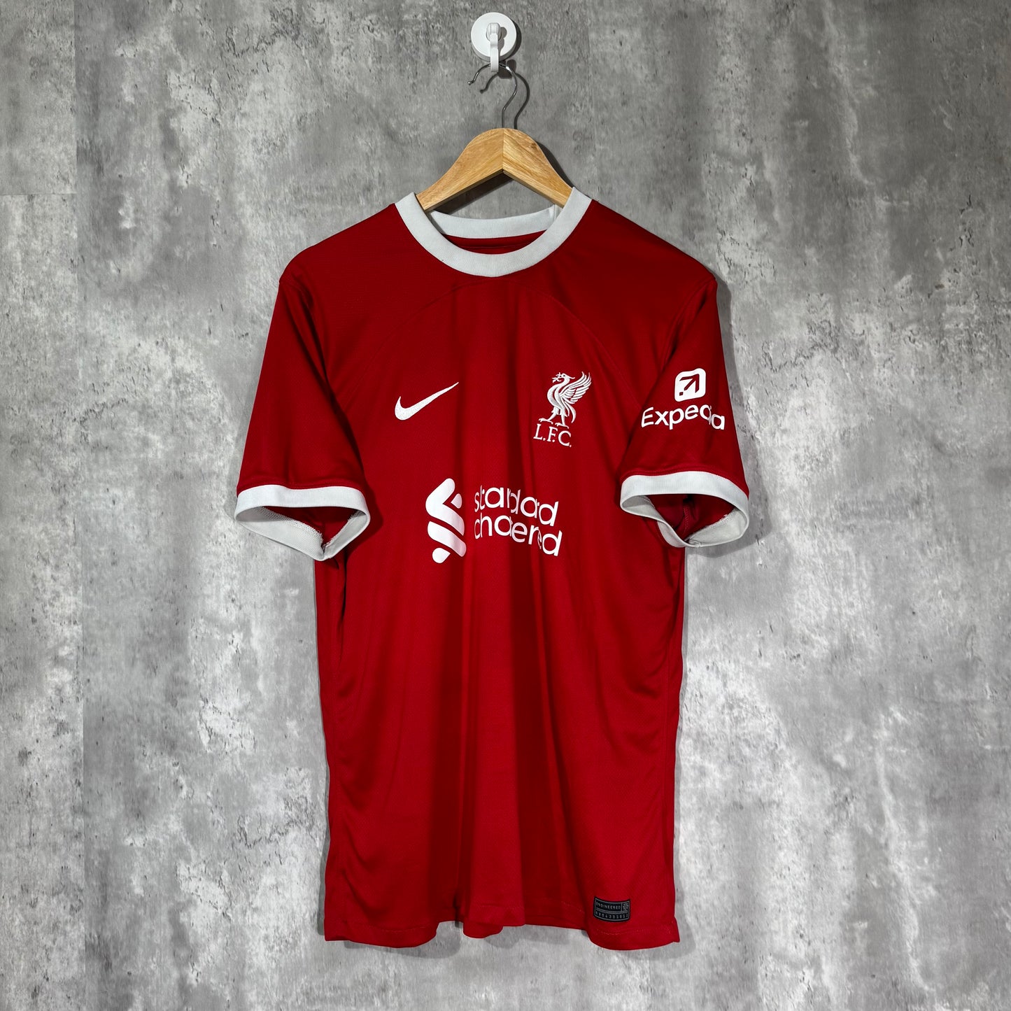 Liverpool 2023/24 Home Original Shirt - Large