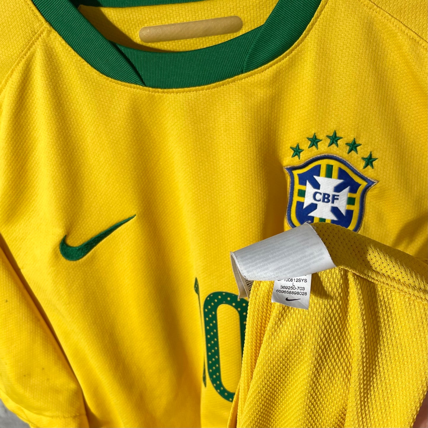 Brazil 2010 Home Kaka #10 - Large