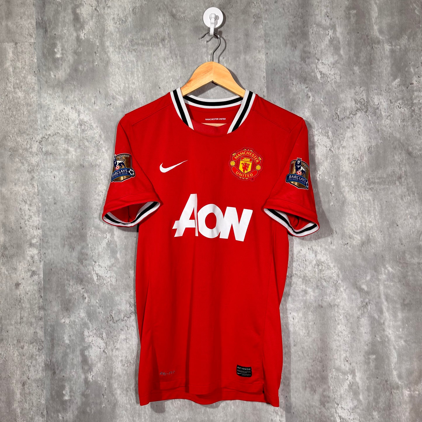 Manchester United 2011/12 Home Original Shirt Rooney #10 - Small