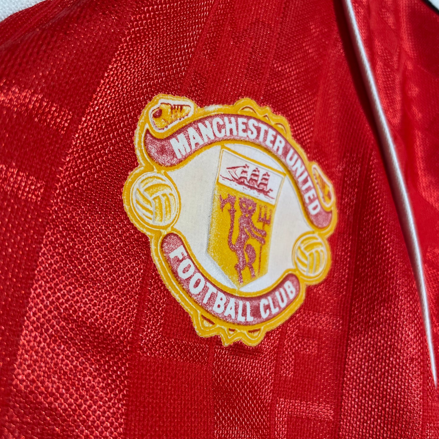 Manchester United 1988-90 Home Shirt - Medium