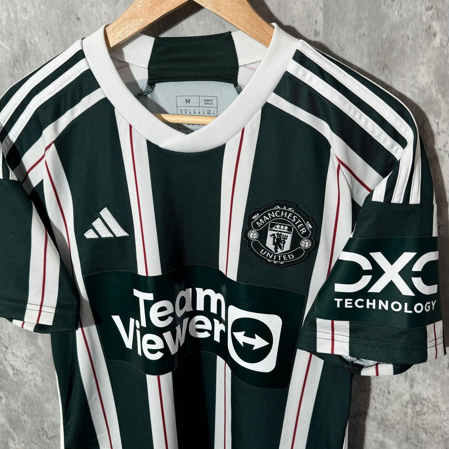 Manchester United 2023/24 Away Shirt - Medium