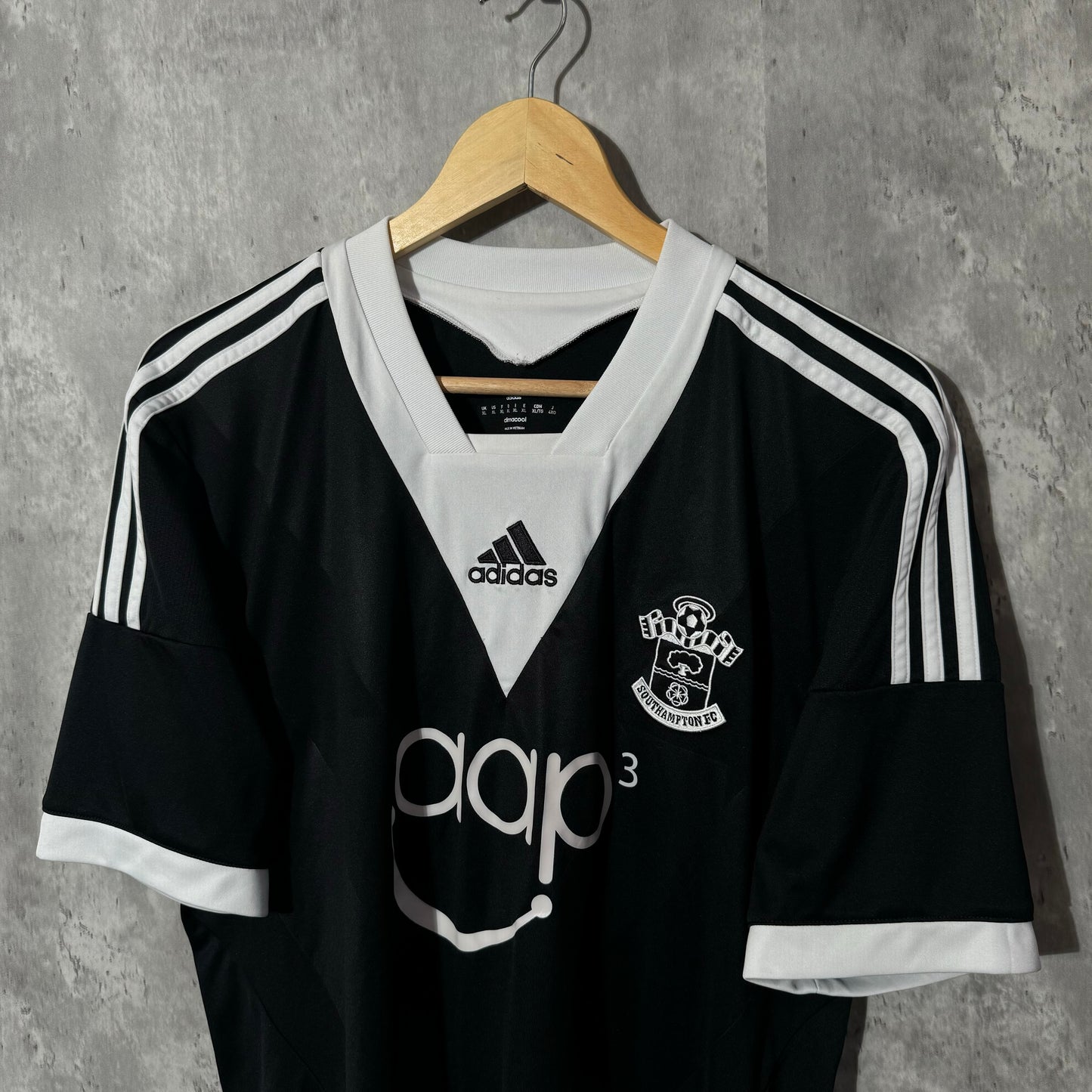 Southampton 2013/14 Away Shirt - XL